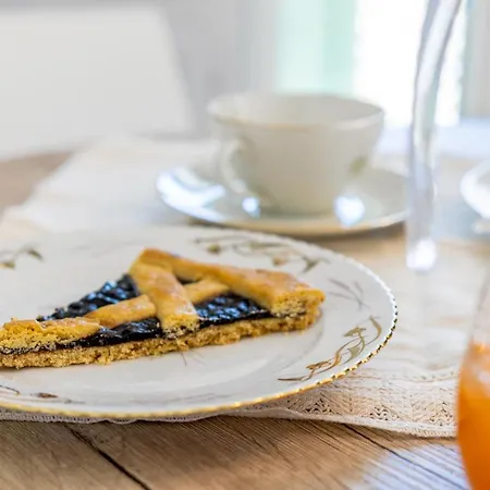 Eyes 3* Civitanova Marche